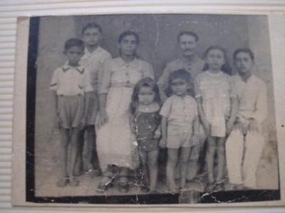 Manoel, Nestor, Amélia, Elisa na barriga de Amélia, Ritinha,Djalma, Argolino, MªAmélia e Abdoral